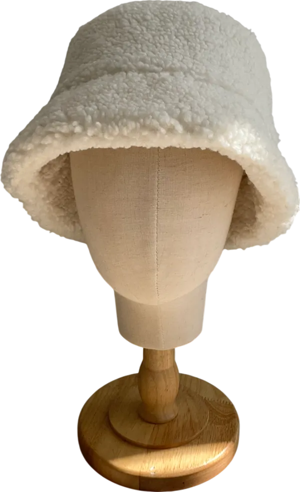 H&M Cream Faux Sterling Bucket Hat UK M